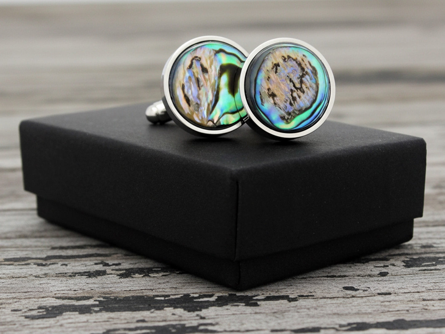 Natural Mother Pearl Abalone Round Cufflinks