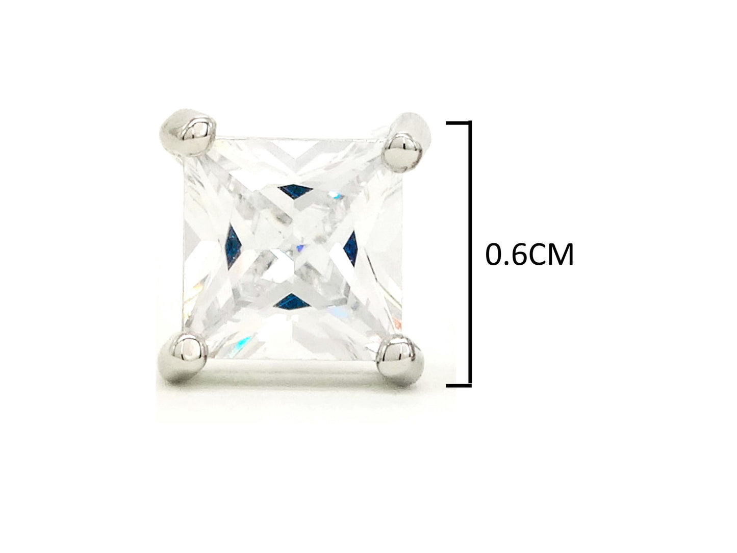 Clear princess silver stud earrings MEASUREMENT