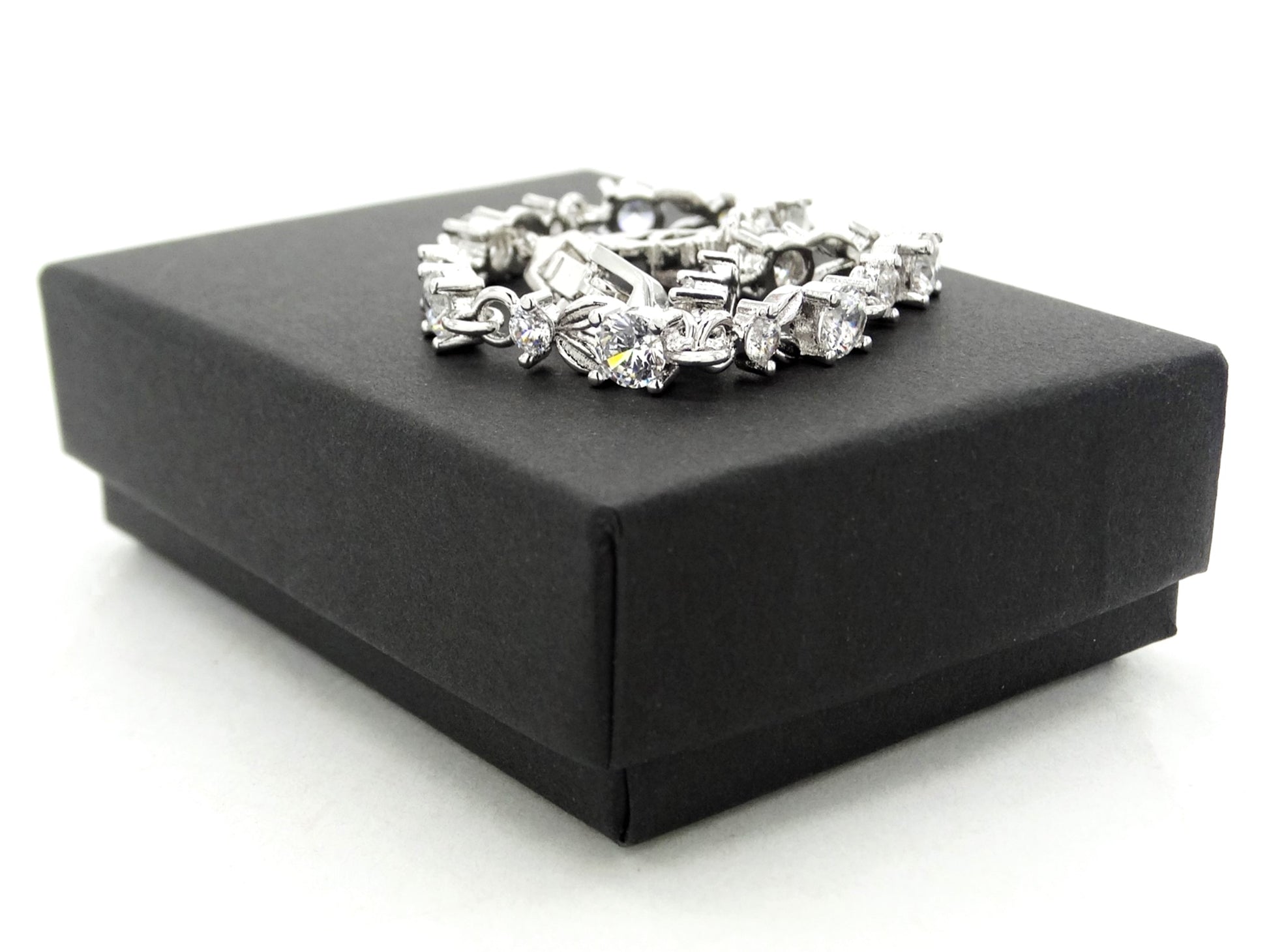 White gold round white gems bracelet GIFT BOX