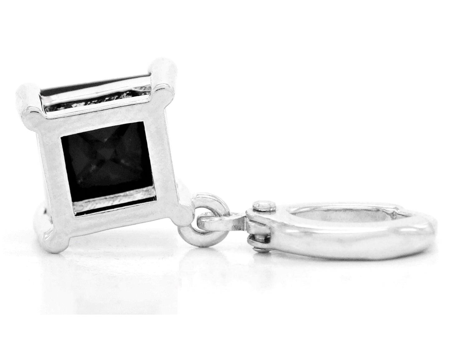 Black princess white gold earrings BACK