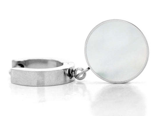 White gold white seashell round earrings FRONT