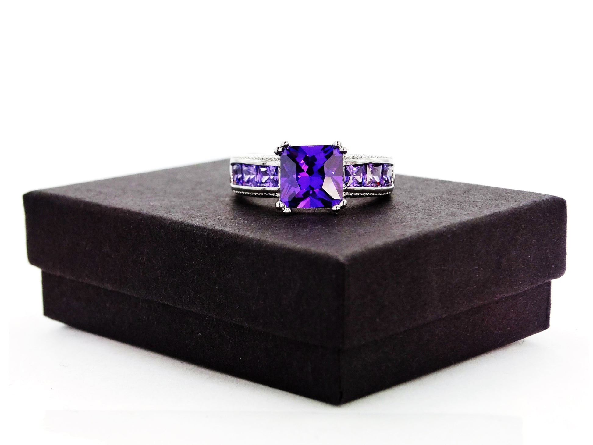 Purple princess silver ring GIFT BOX