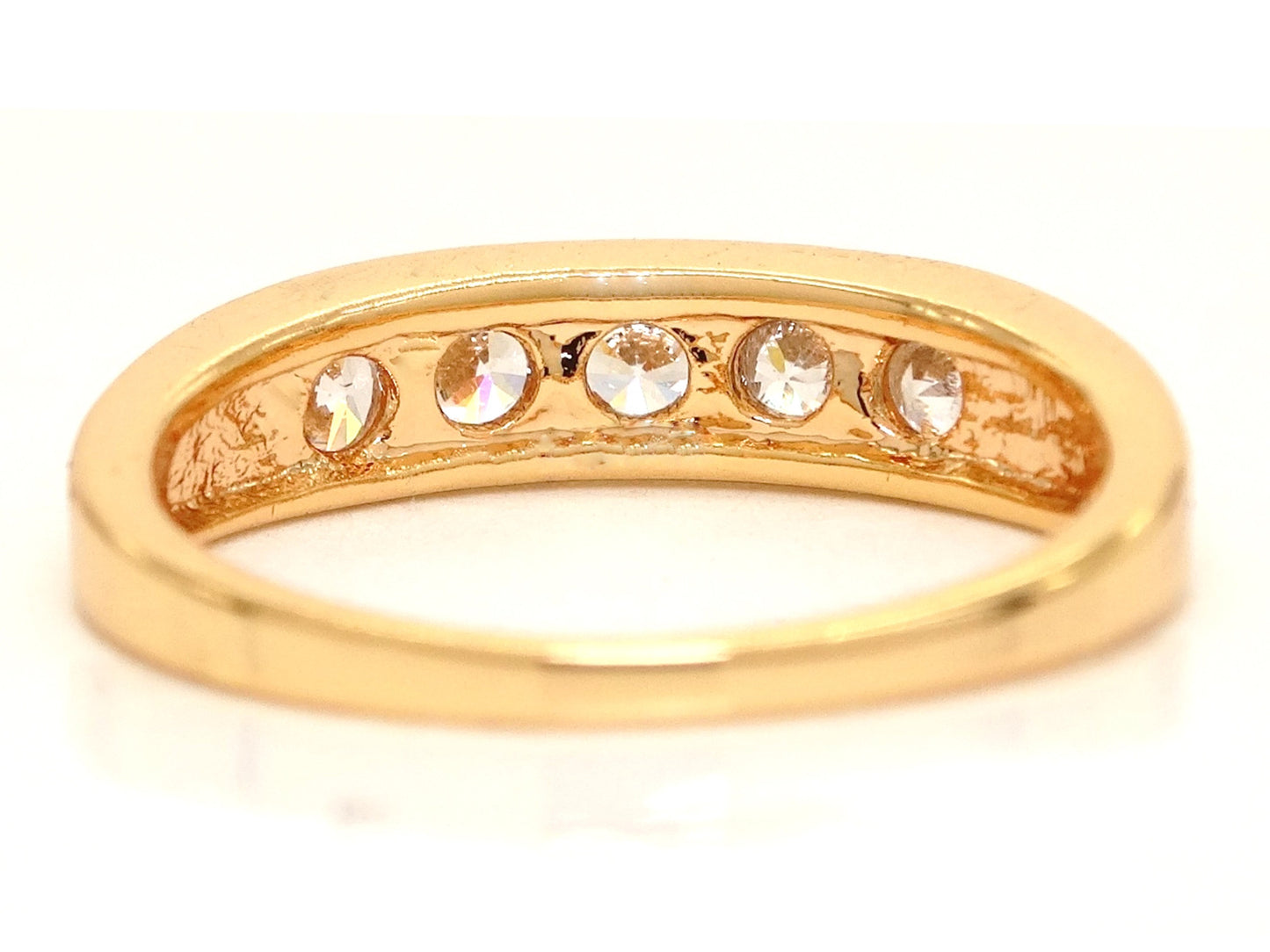 Thick gold gemstone ring BACK