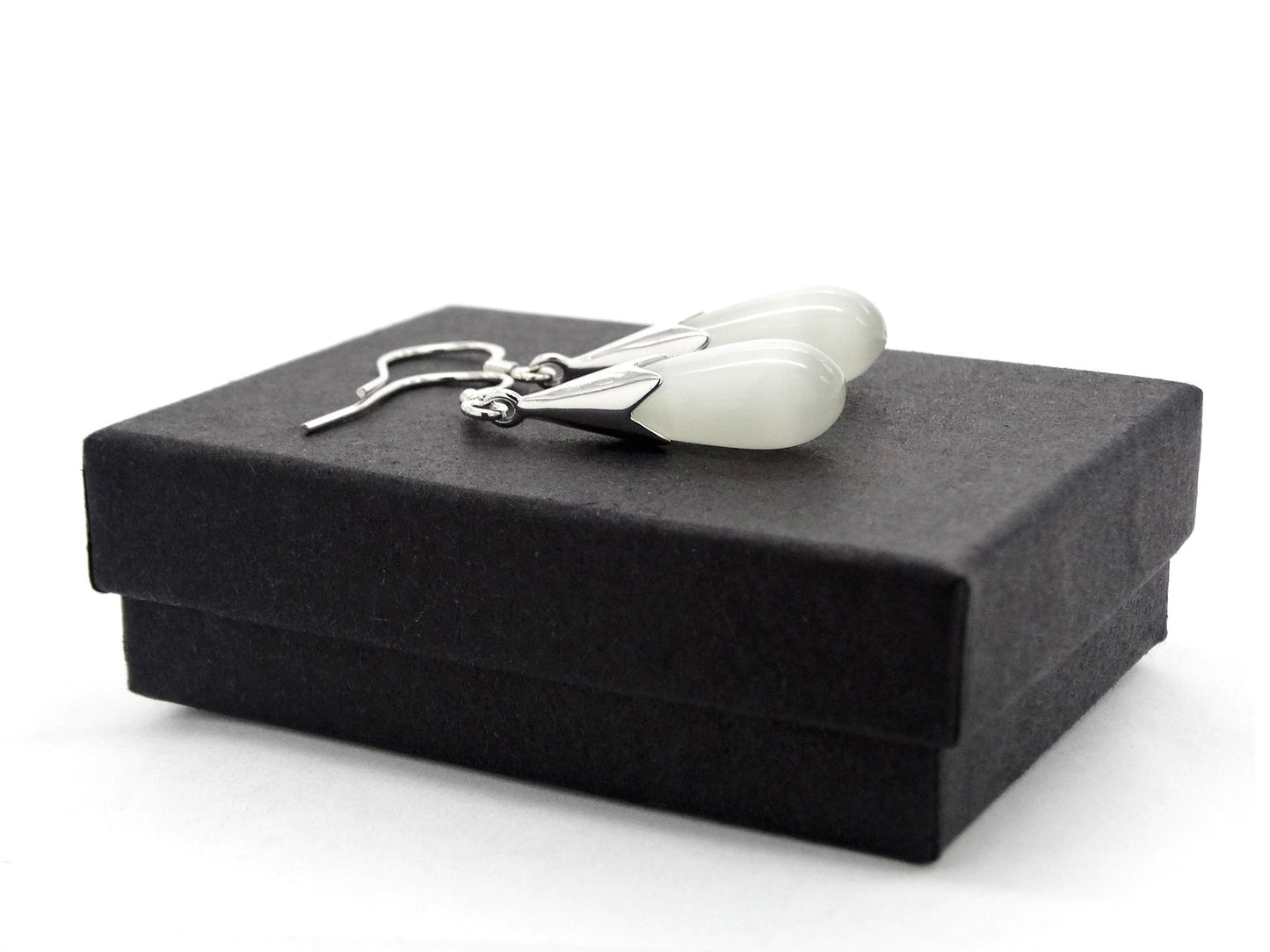 White moonstone fall earrings GIFT BOX