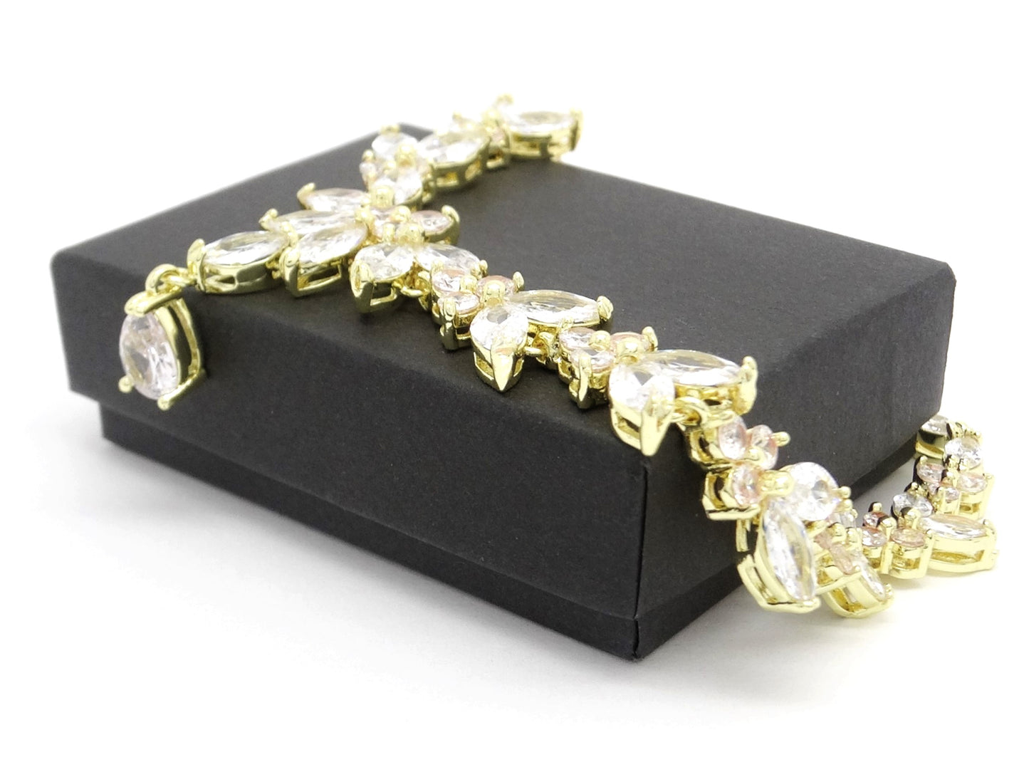 Yellow Gold Sparkly Different Shaped Gems Choker Necklace JEWELLERY BOX