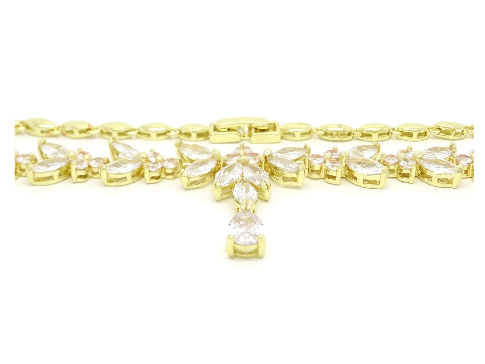 Yellow Gold Sparkly Different Shaped Gems Choker Necklace DISPLAY