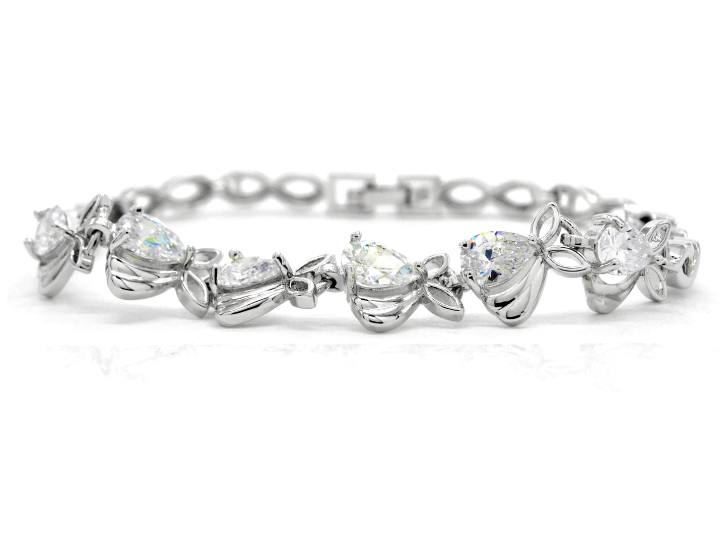 Sparkly white silver plated bracelet MAIN