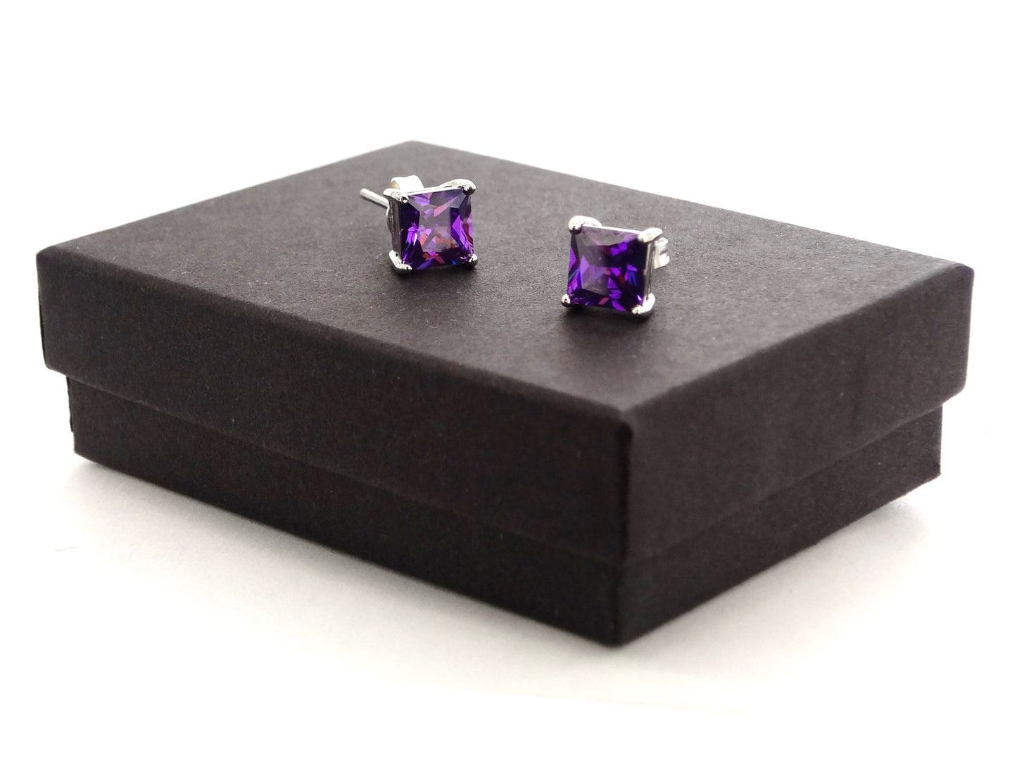 Purple princess stud earrings GIFT BOX