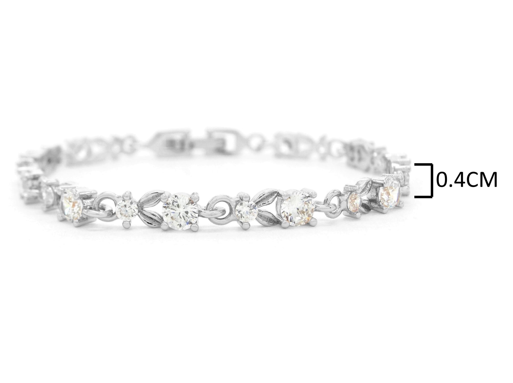 White gold round white gems bracelet MEASUREMENT