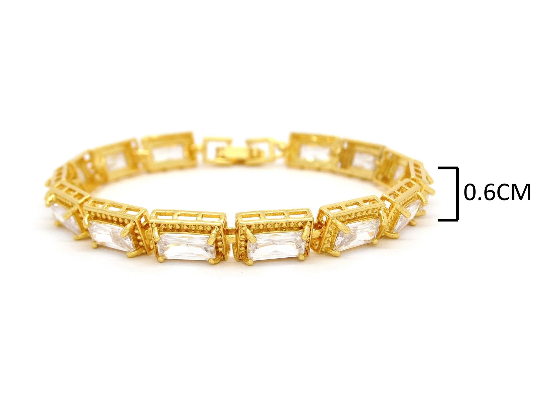 Yellow gold 14 baguette gems tennis bracelet MEASUREMENT
