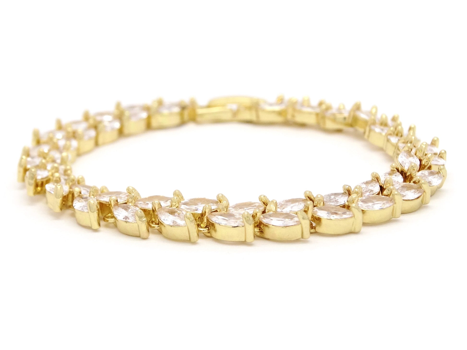 White marquise yellow gold bracelet DISPLAY