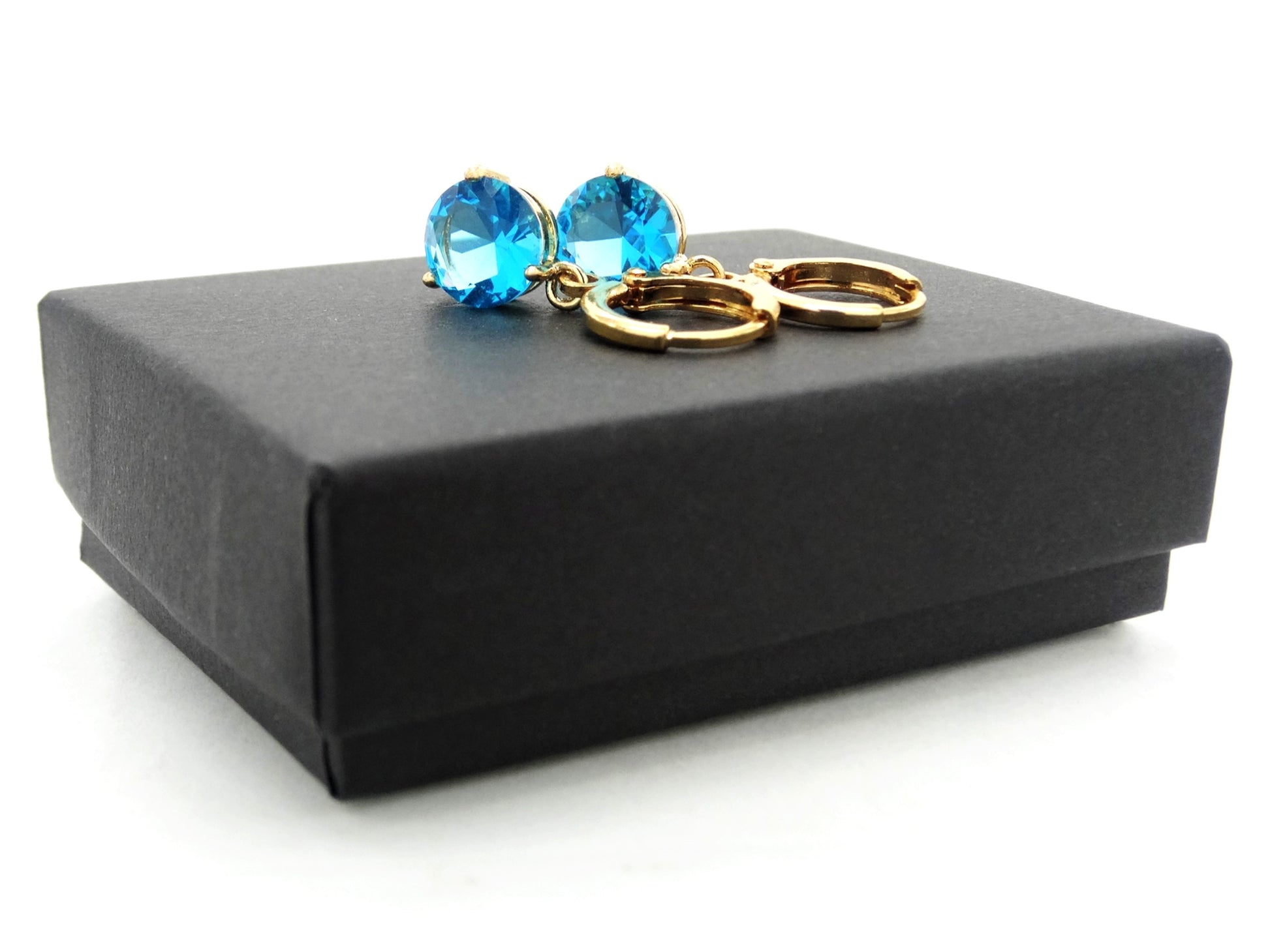 Yellow gold blue round gem necklace and earrings GIFT BOX