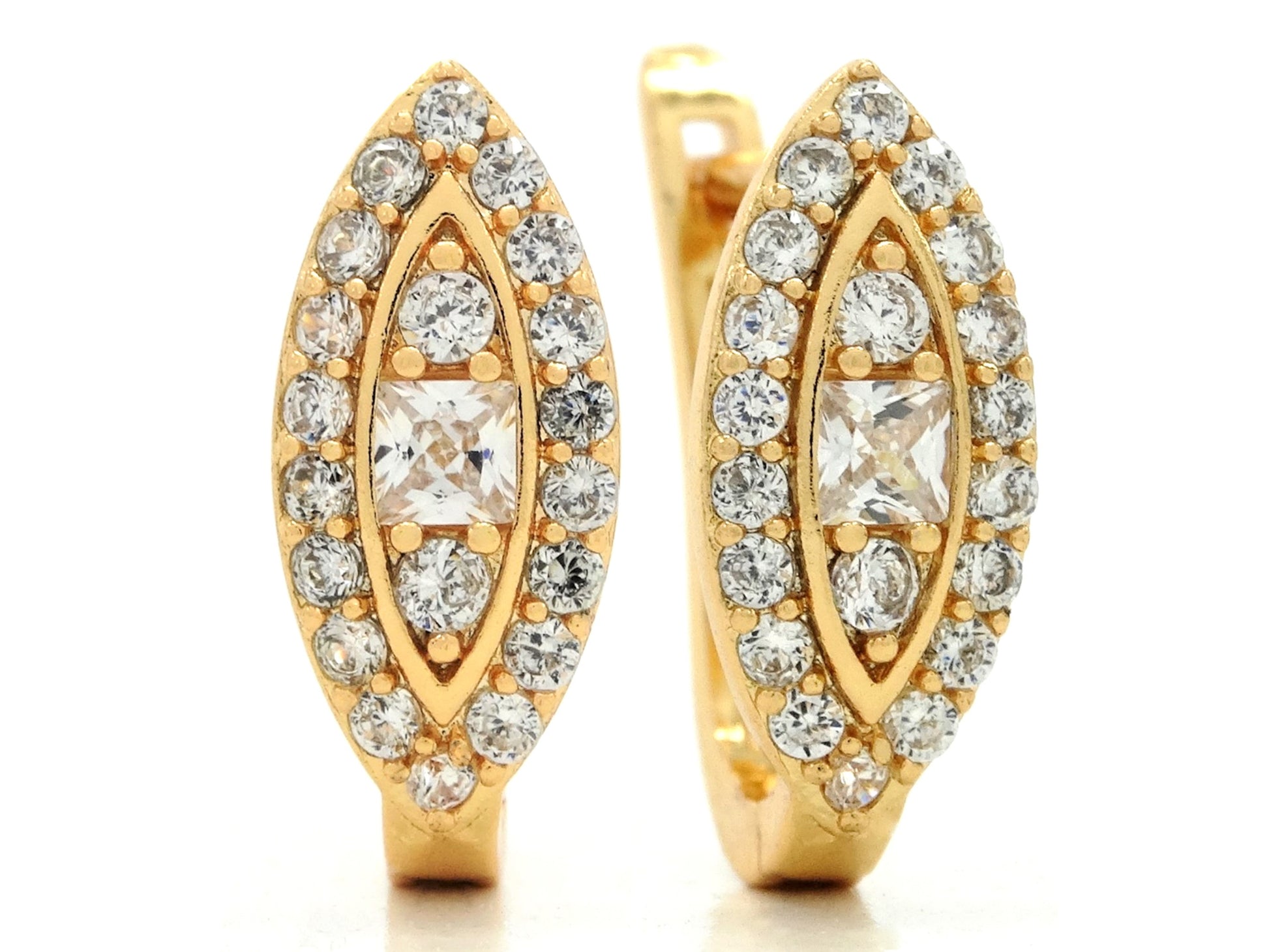 Princess and round gems gold hoop earrings