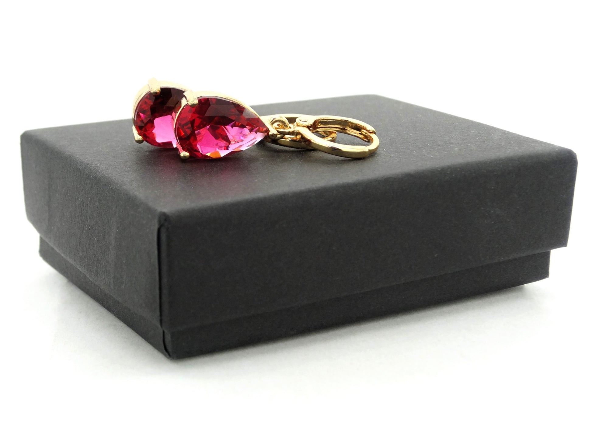 Yellow gold red pear gem necklace and earrings GIFT BOX