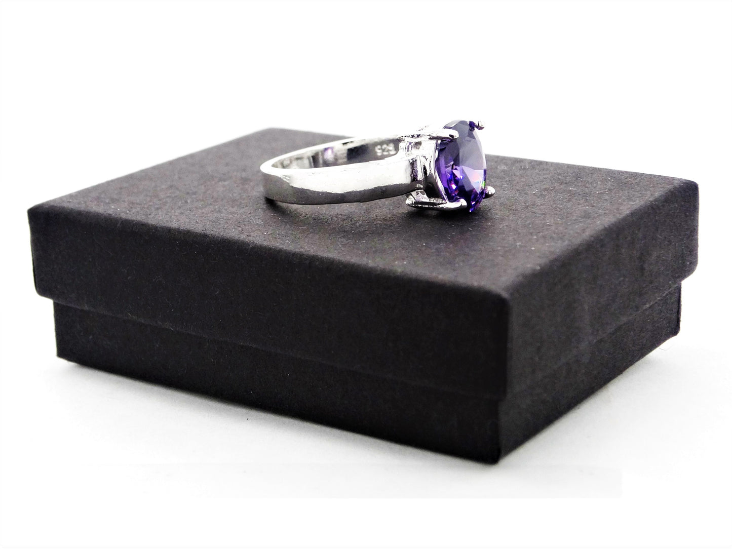 Purple oval silver ring GIFT BOX