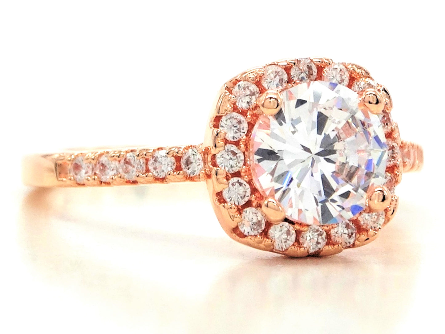 Rose gold round gems classic ring SIDE