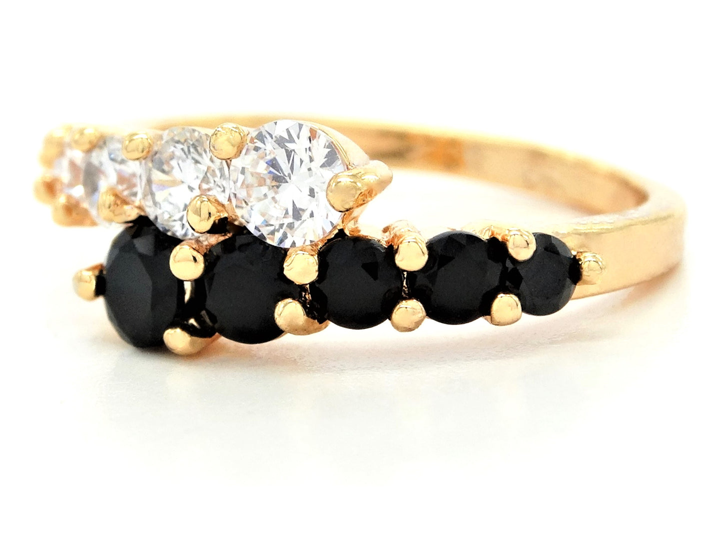 Gold white and black gem ring SIDE