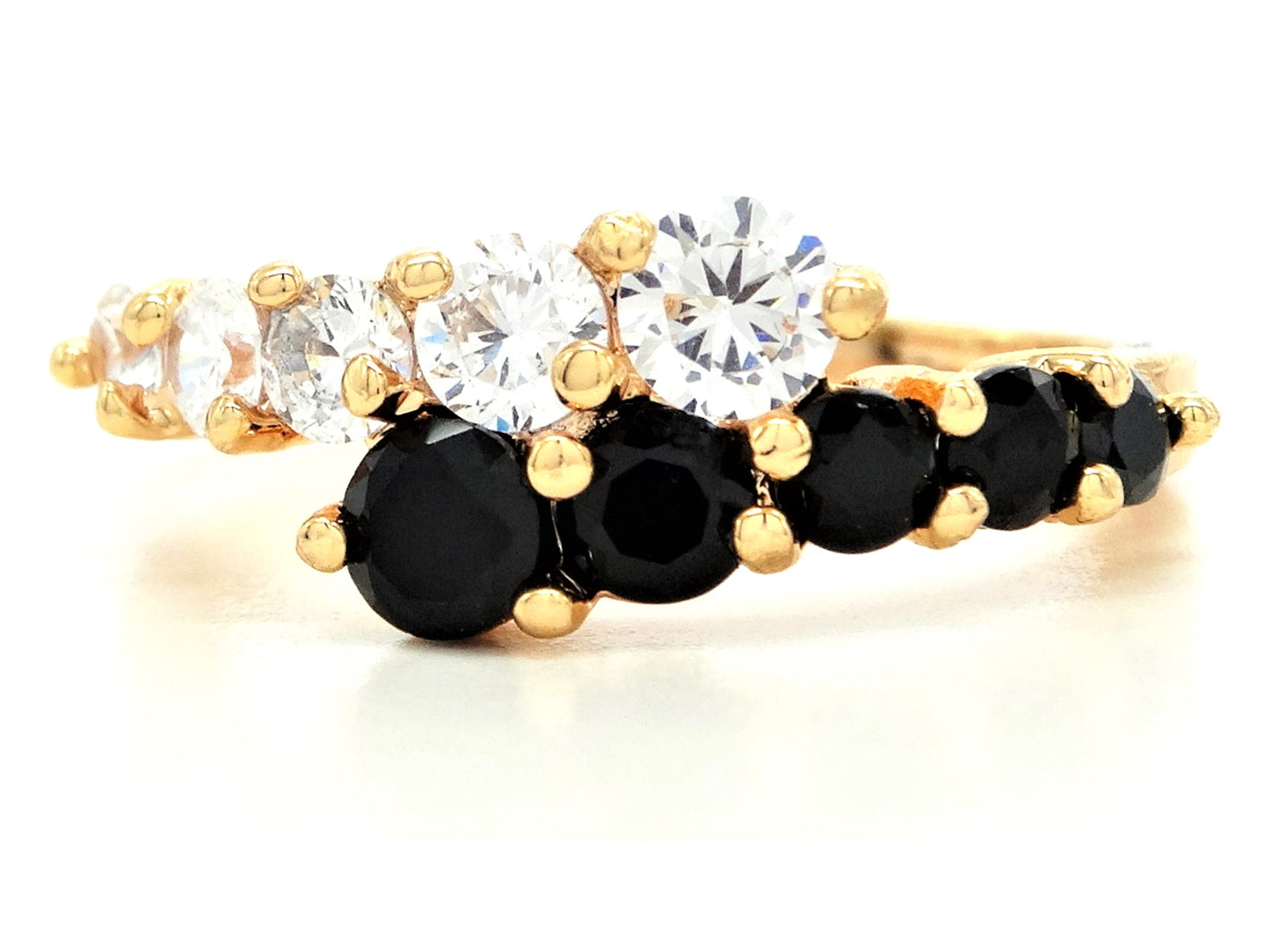 Gold white and black gem ring MAIN