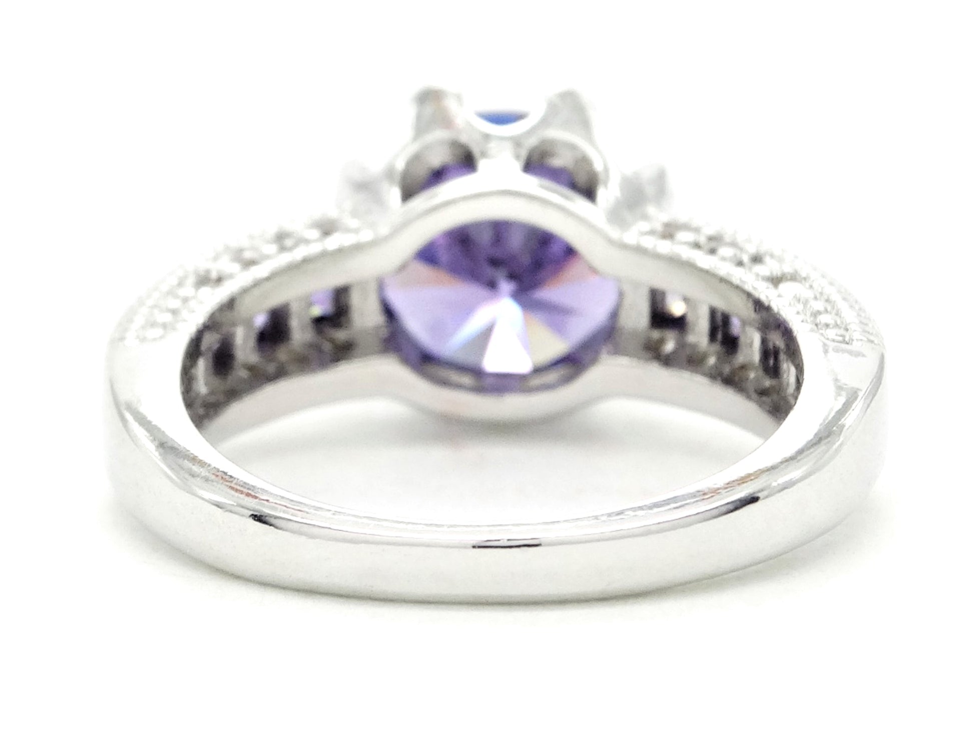 Purple sterling silver round gem ring BACK