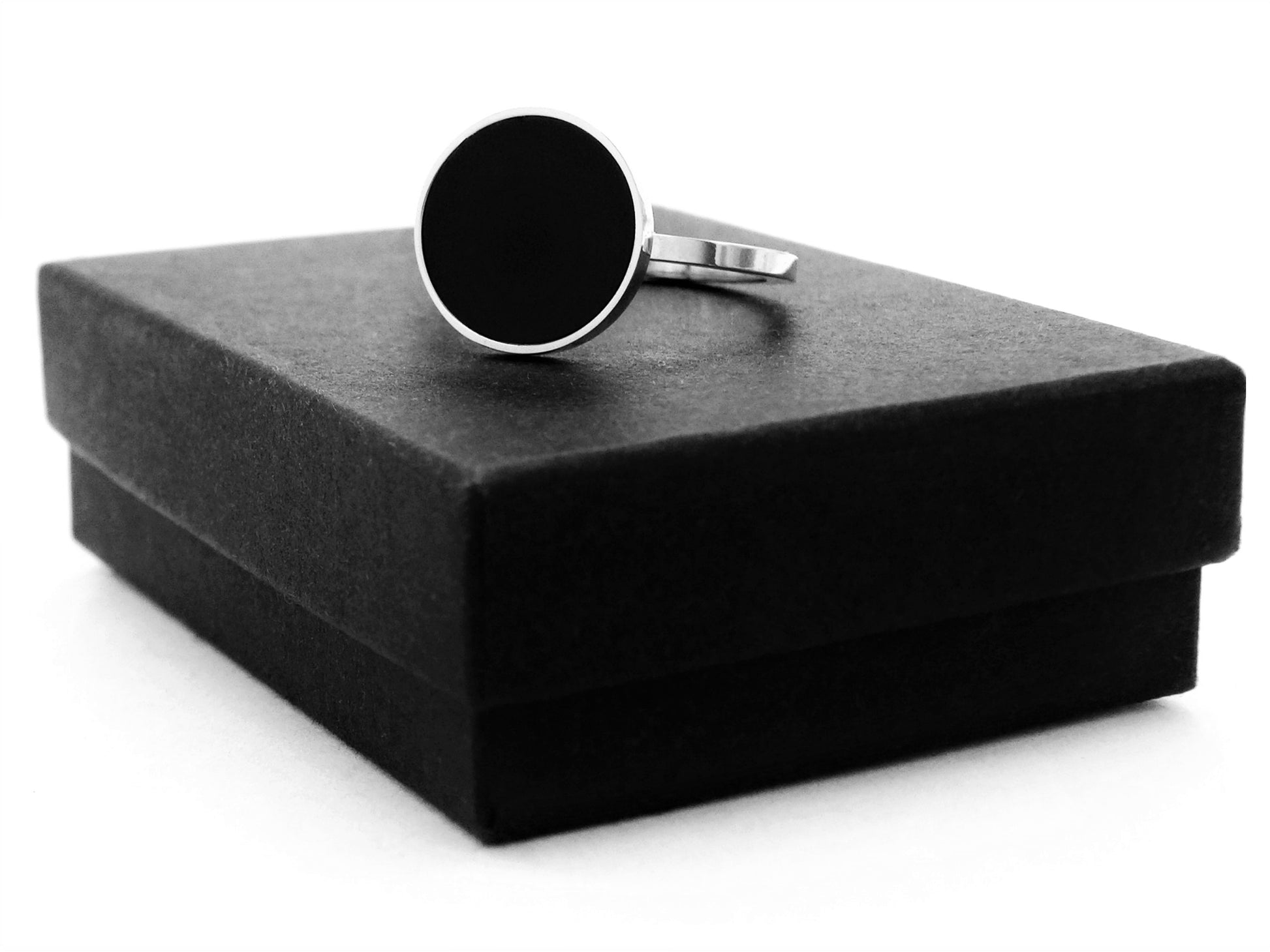 White gold black signet ring GIFT BOX